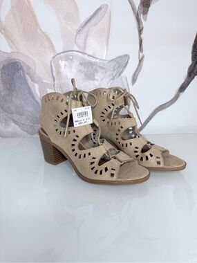 Florsheim Beige Lace-Up Cutout Block Heel Sandals